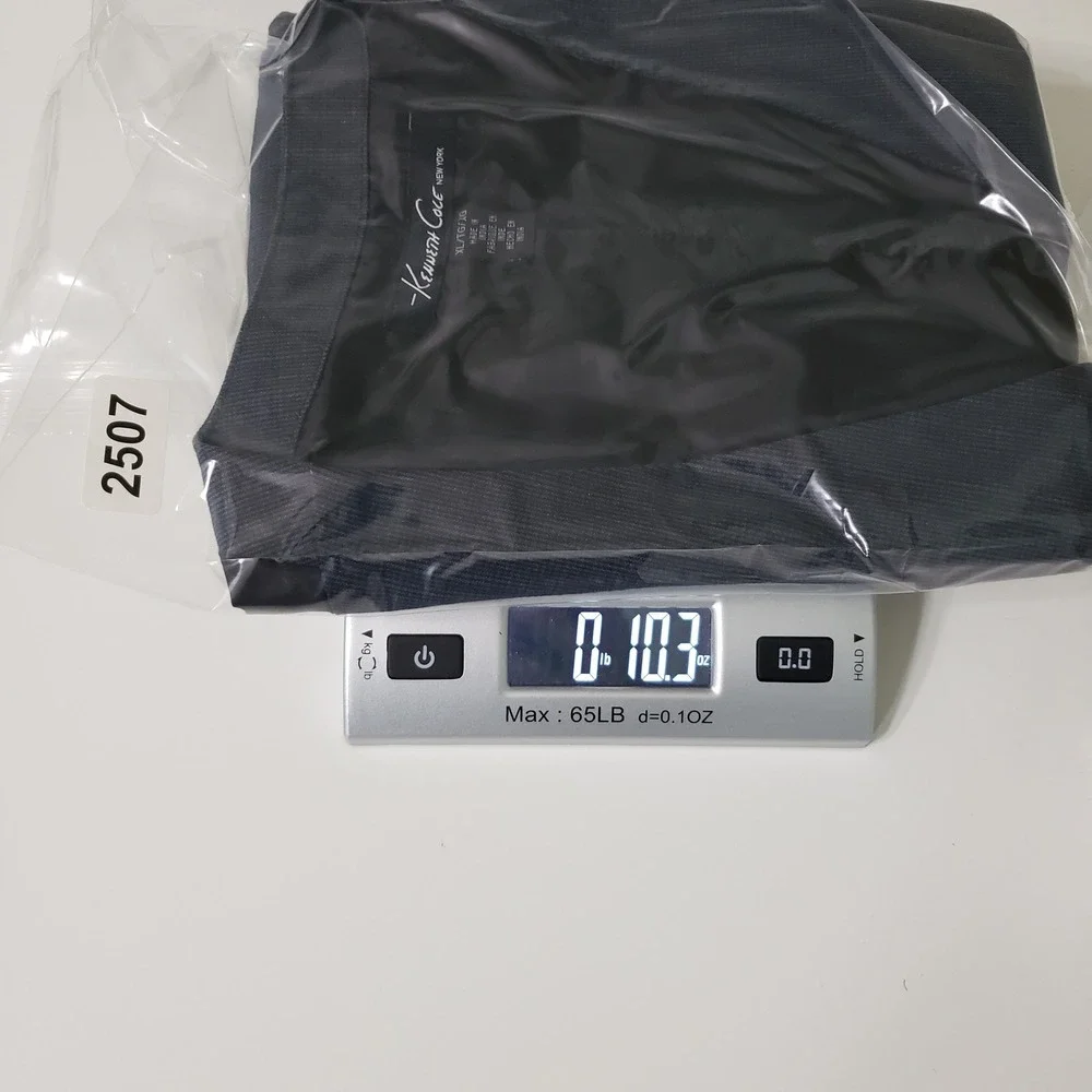 Kenneth Cole New York measurements pit
